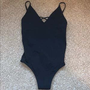 *NWOT LULULEMON SHORELINE ONE PIECE